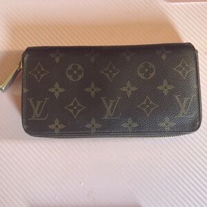 Louis Vuitton Wallet